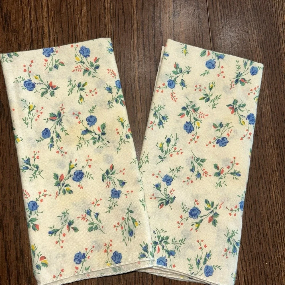 Vintage Floral Cloth Napkins Set Of 8 Blue Rose Country Table Cottage Decor